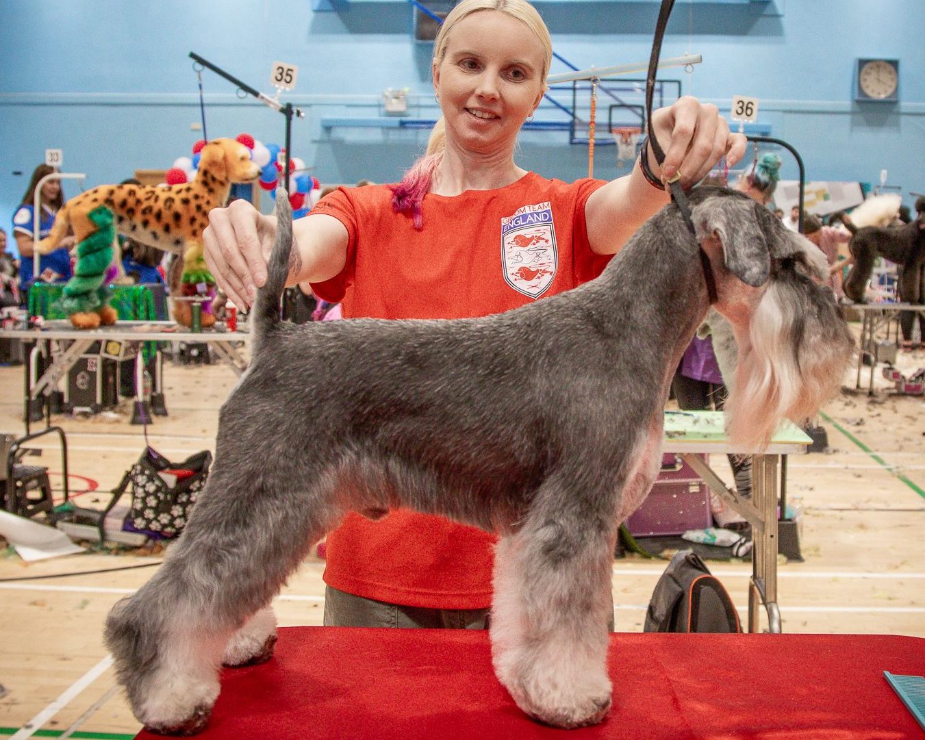 New Salon Freestyle Supreme Champion – Lisa Parker
